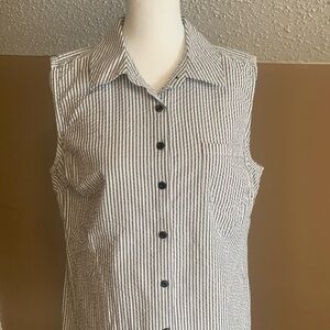 Denim & Co. Button Front Seersucker Sleeveless Collared Tunic